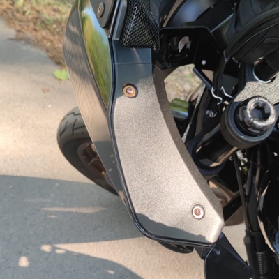 Inneres Windschild - Schrauben | pass. f. Low Rider ST
